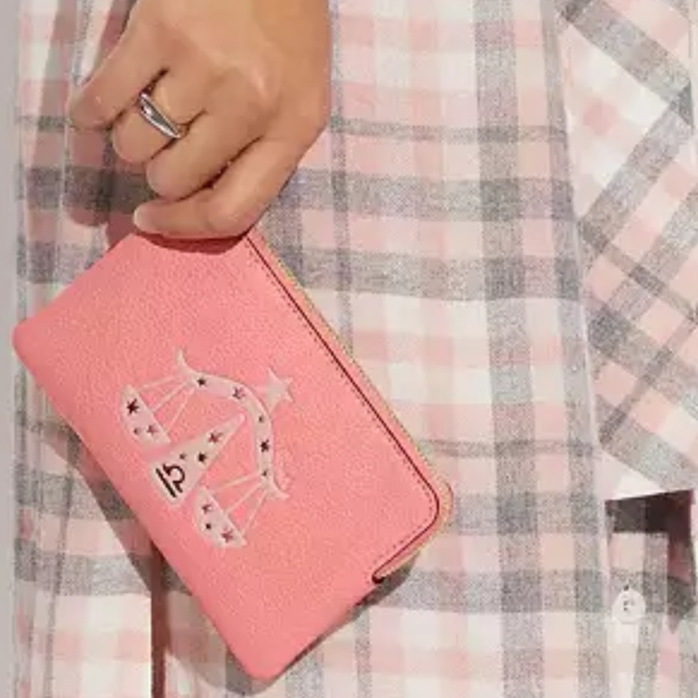 COACH Corner Zip Wristlet With Libra ♎️ - Picture 3 of 12
